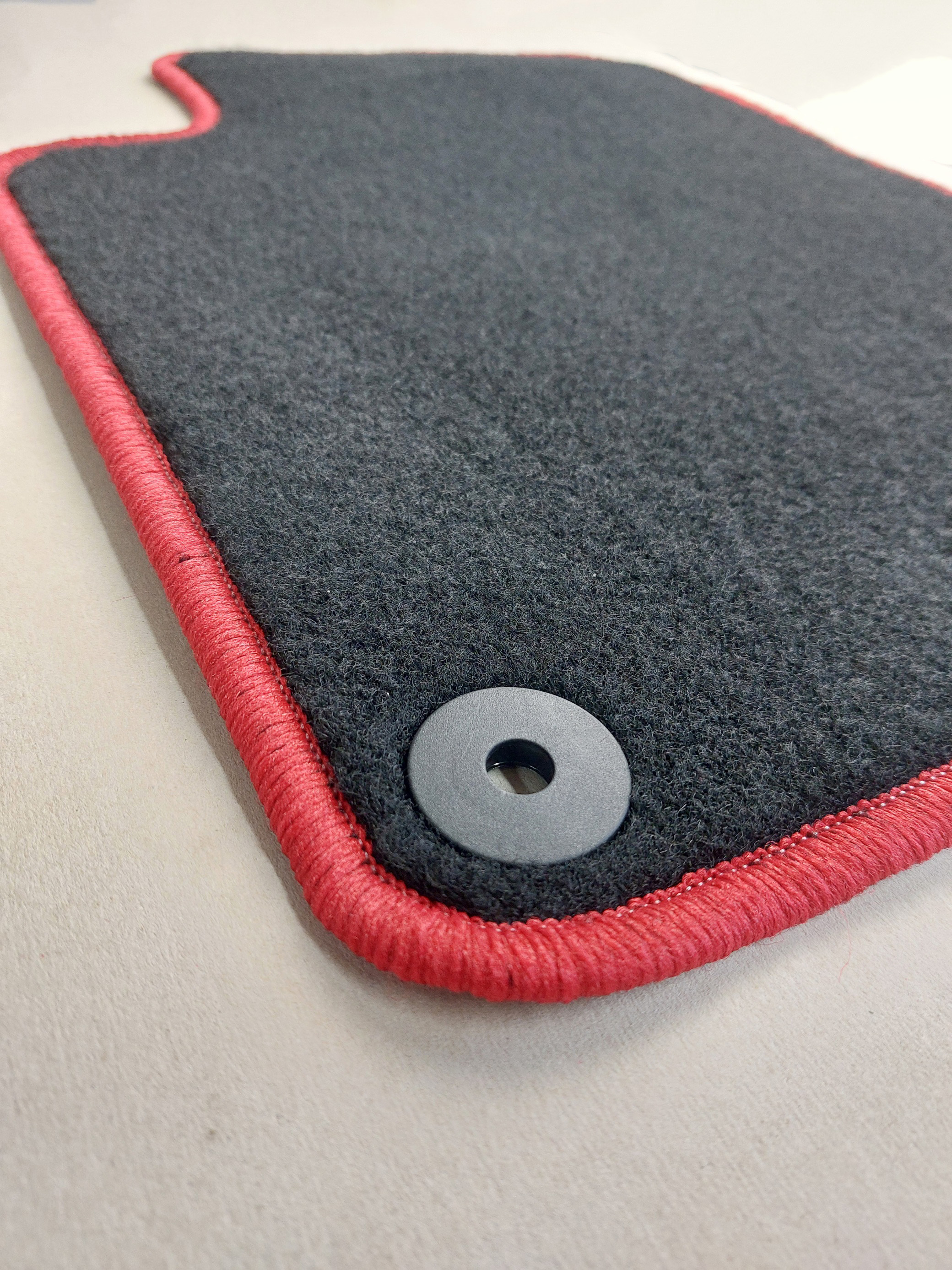 Fussmatten Rand-rot-Halter Fussmatten Rand-rot-Halter